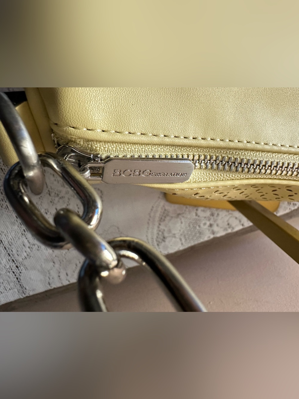 BCBGeneration Barrel/Baguette Butter Color Faux Leather Shoulder/Crossbody Bag. - Picture 10 of 12